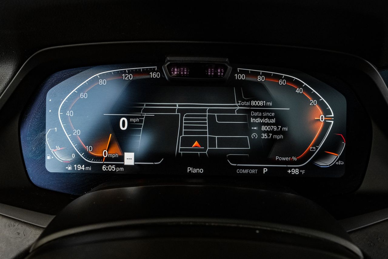 BMW X5 Vehicle Main Gallery Image 21