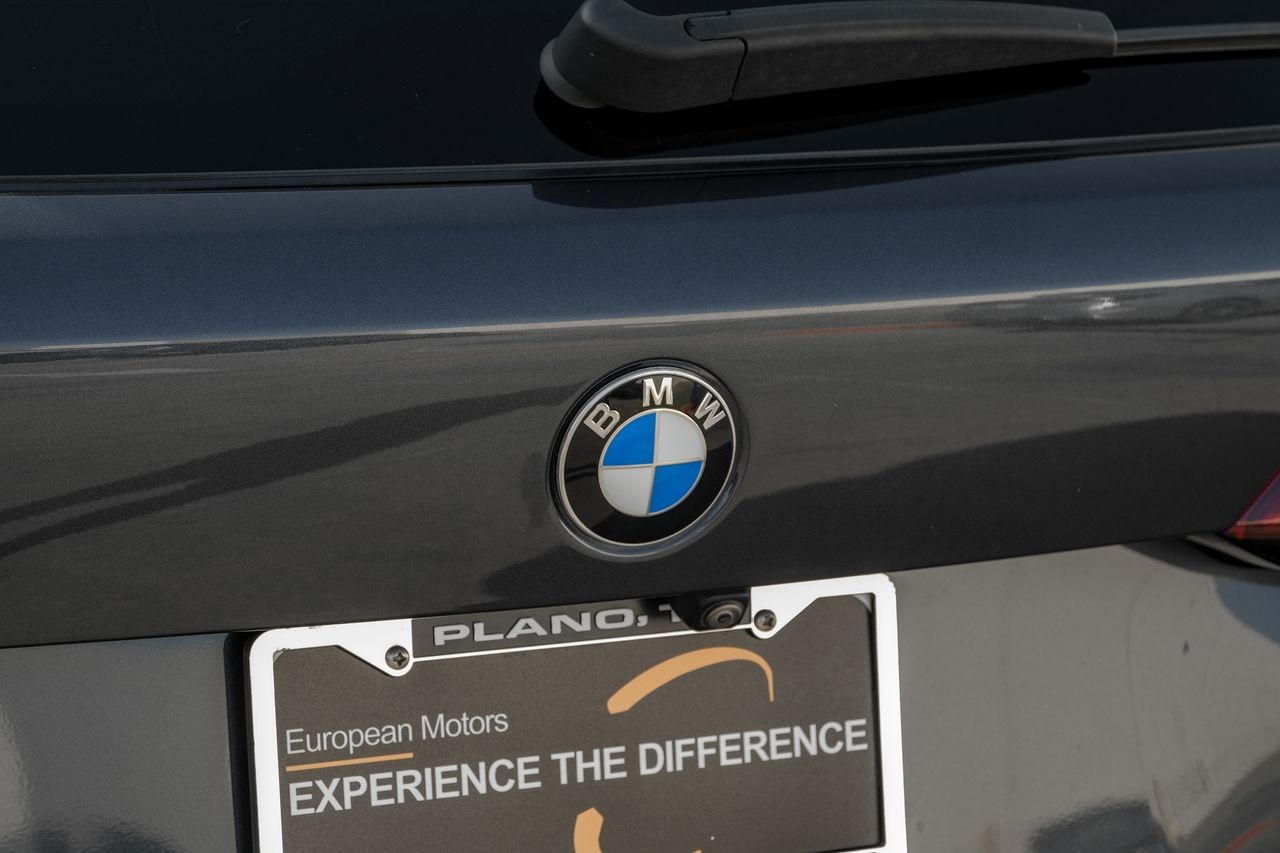BMW X5 Vehicle Main Gallery Image 64