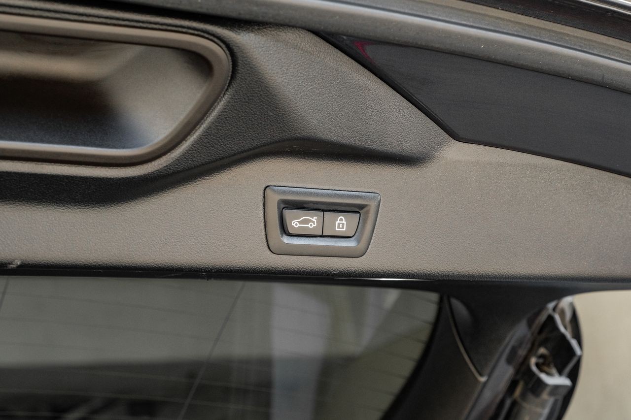 BMW X5 Vehicle Main Gallery Image 68