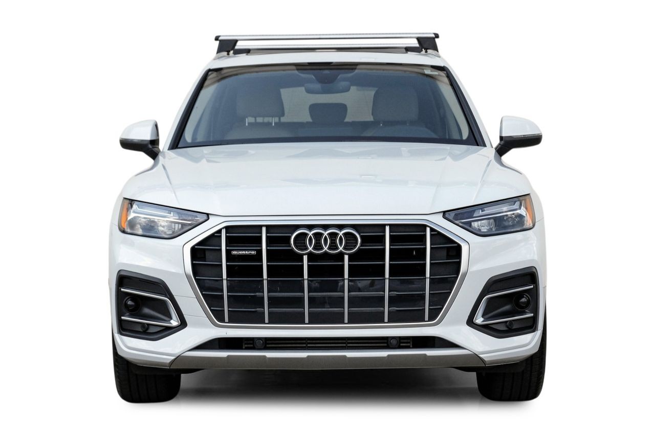 Audi Q5 Vehicle Main Gallery Image 06