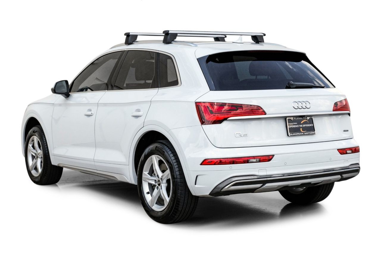 Audi Q5 Vehicle Main Gallery Image 11