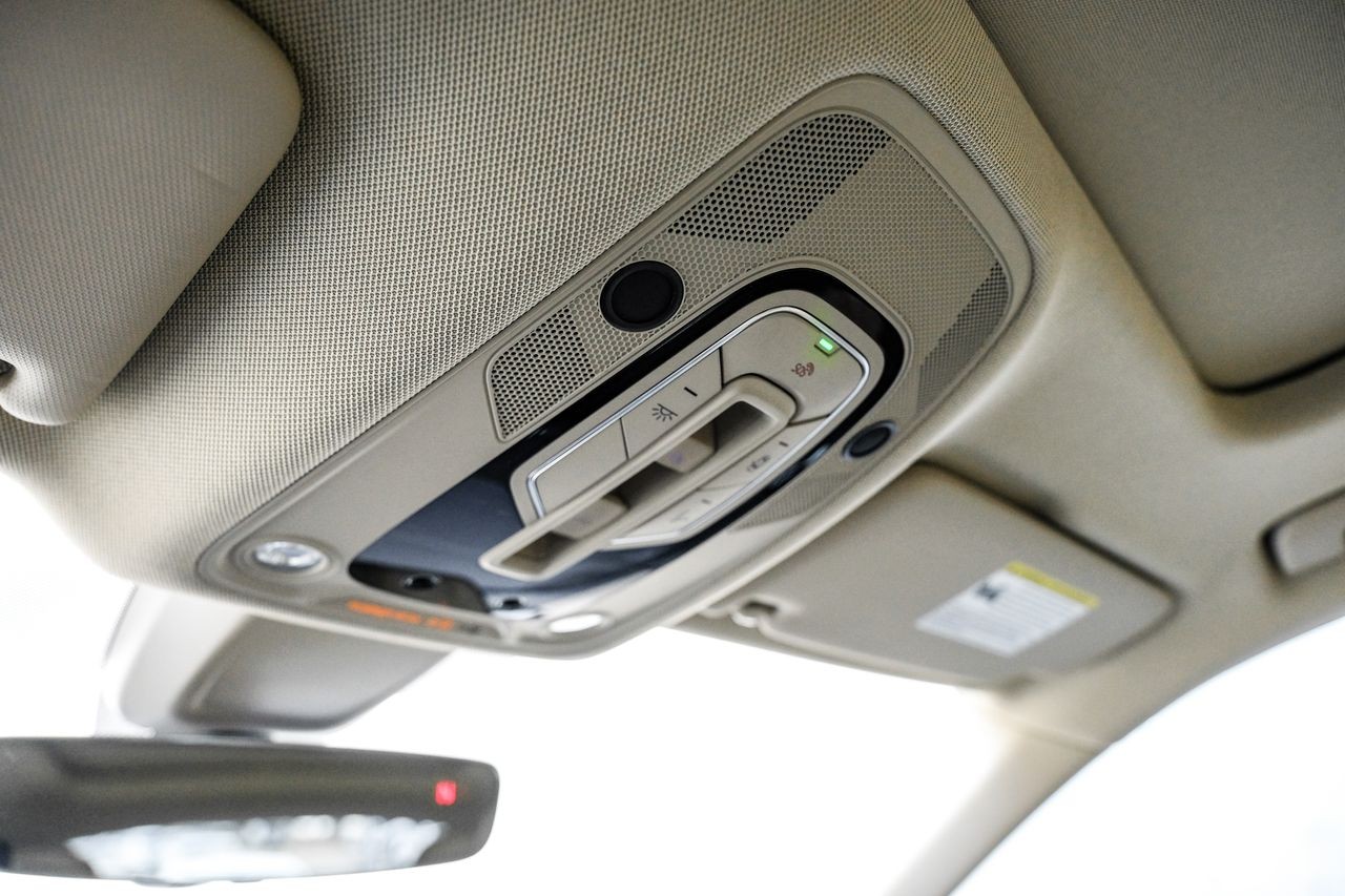 Audi Q5 Vehicle Main Gallery Image 26