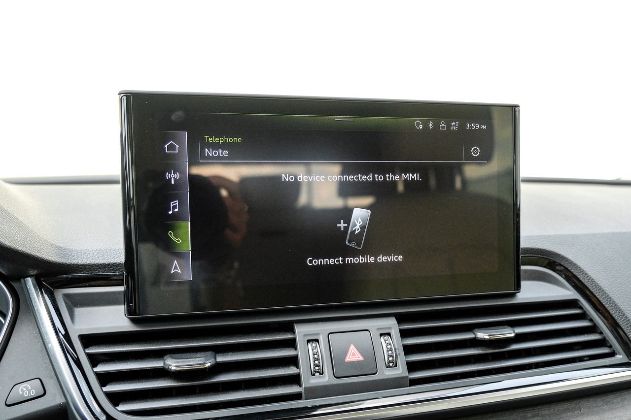 Audi Q5 Vehicle Main Gallery Image 30