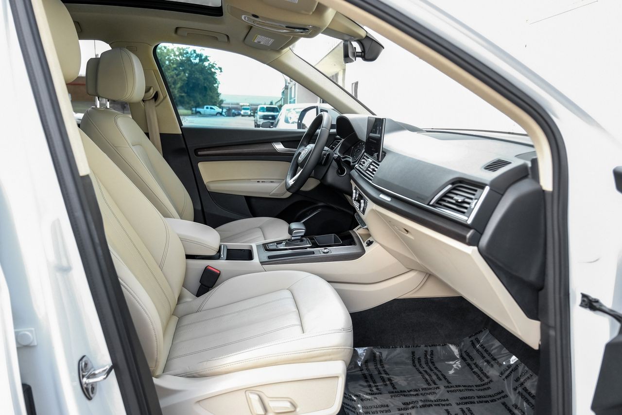 Audi Q5 Vehicle Main Gallery Image 33