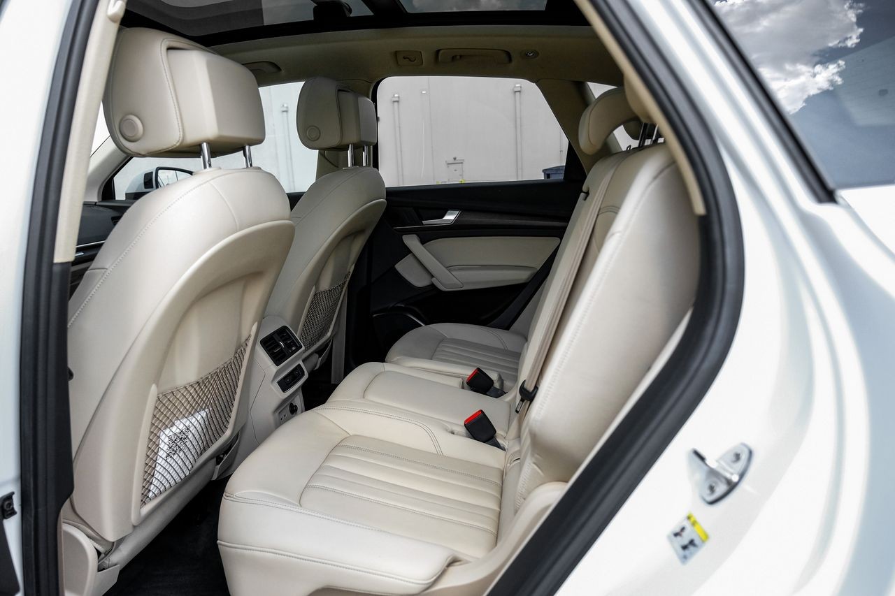 Audi Q5 Vehicle Main Gallery Image 38