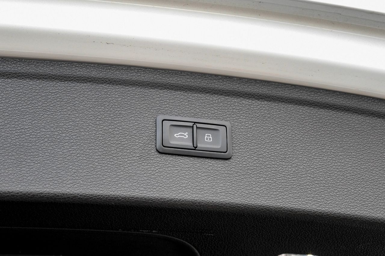 Audi Q5 Vehicle Main Gallery Image 50