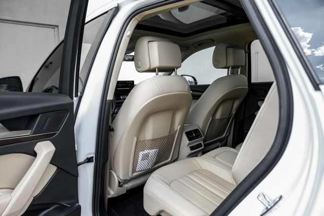Audi Q5 Vehicle Main Gallery Image 37