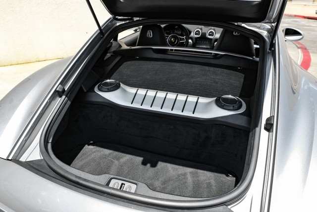 Porsche 718 Cayman Vehicle Main Gallery Image 36