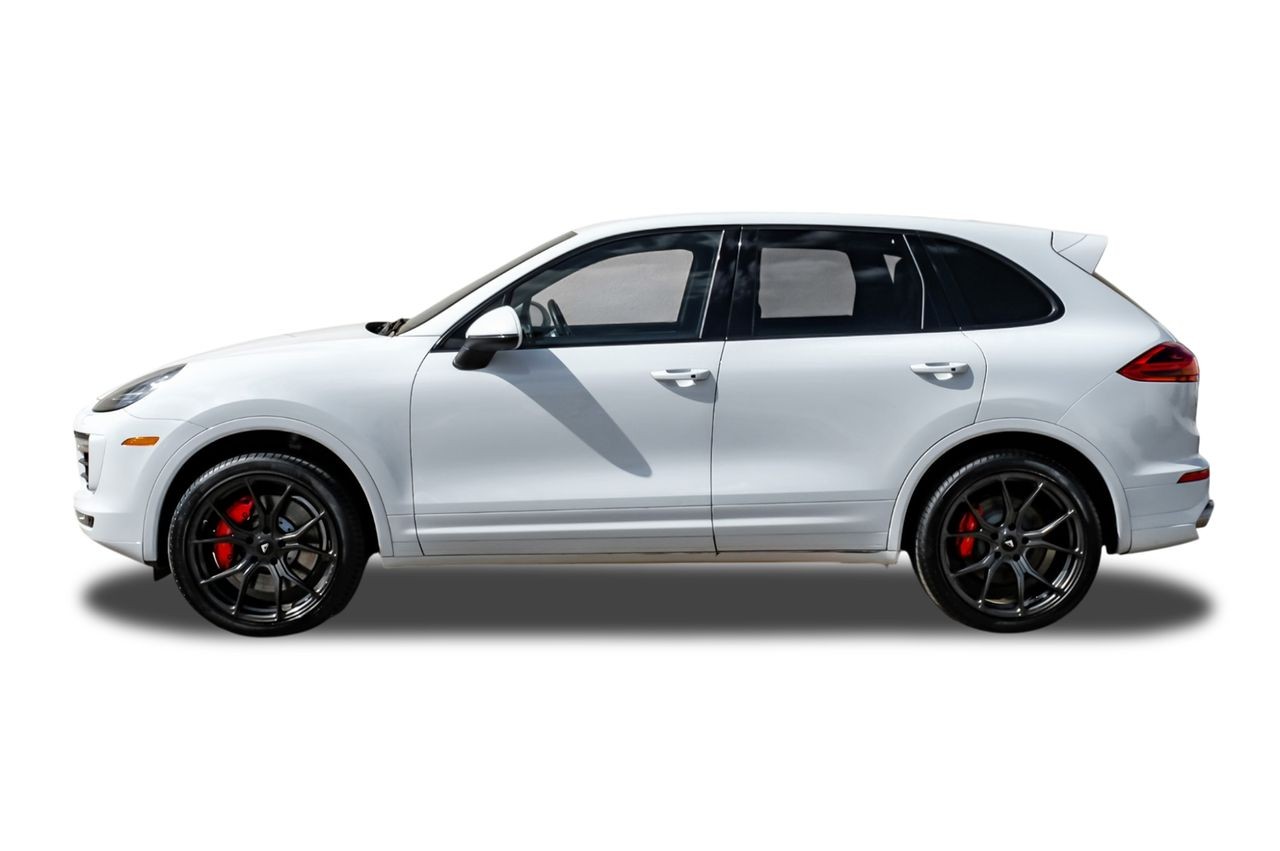 Porsche Cayenne Vehicle Main Gallery Image 10