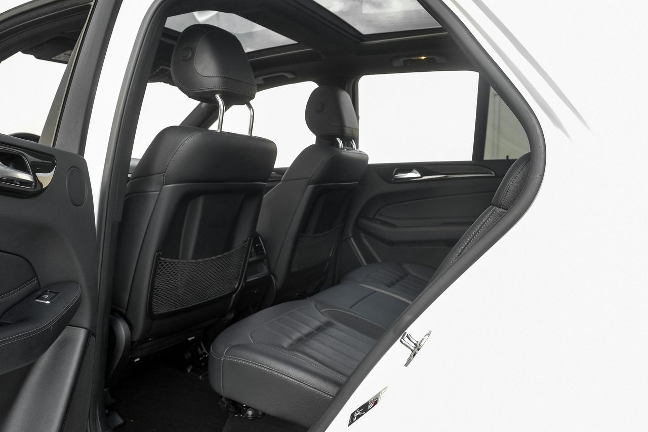 Mercedes-Benz GLE Vehicle Main Gallery Image 42