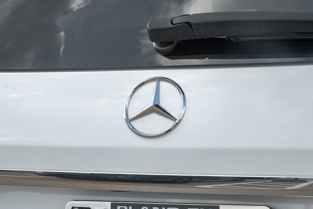 Mercedes-Benz GLE Vehicle Main Gallery Image 58