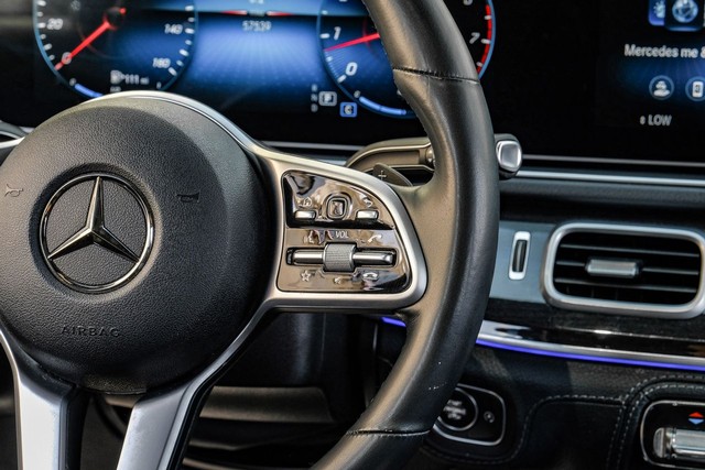 Mercedes-Benz GLE 350 Vehicle Full-screen Gallery Image 18