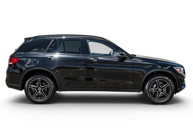 Mercedes-Benz GLC Vehicle Full-screen Gallery Image 07