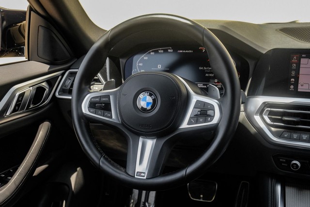 BMW 4 Series Vehicle Full-screen Gallery Image 16