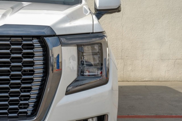 GMC Yukon Vehicle Full-screen Gallery Image 69