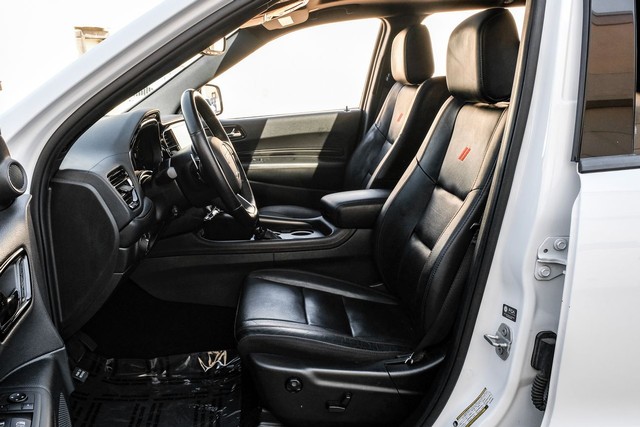 Dodge Durango Vehicle Full-screen Gallery Image 03