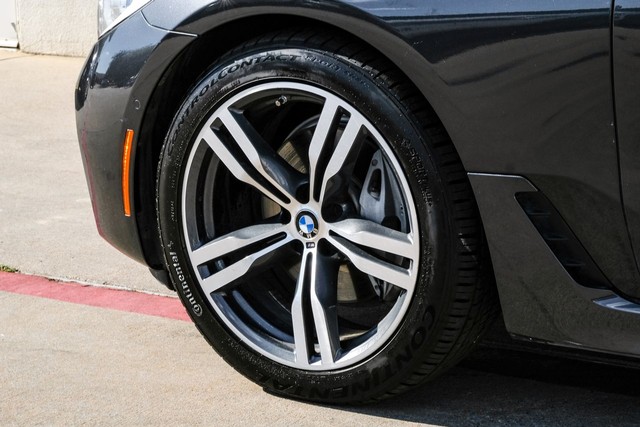 BMW 640i Vehicle Full-screen Gallery Image 61