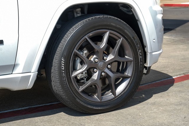 Jeep Grand Cherokee Vehicle Full-screen Gallery Image 64