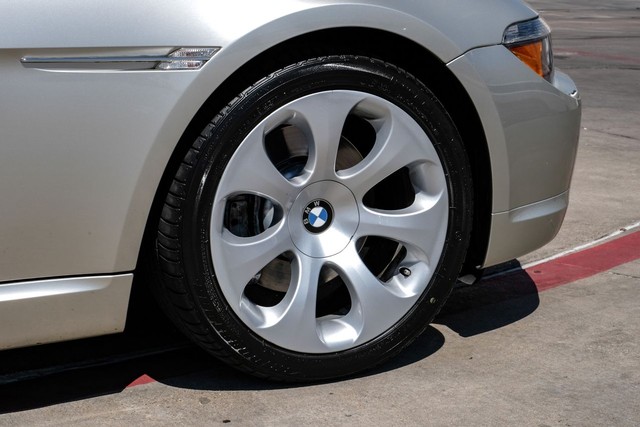 BMW 645Ci Vehicle Full-screen Gallery Image 46