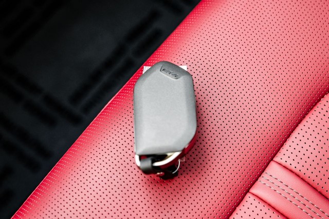 Kia K5 Vehicle Full-screen Gallery Image 49