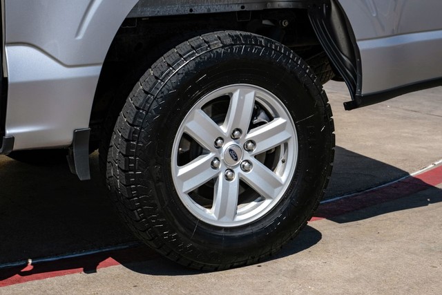 Ford F-150 Vehicle Full-screen Gallery Image 44