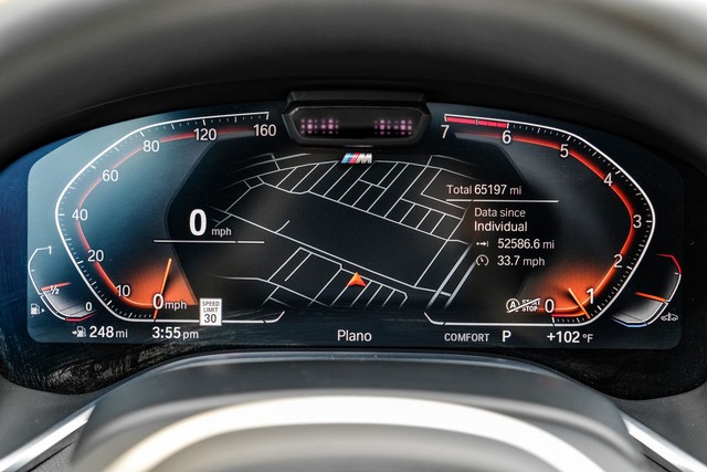 BMW 7 Series Vehicle Full-screen Gallery Image 18