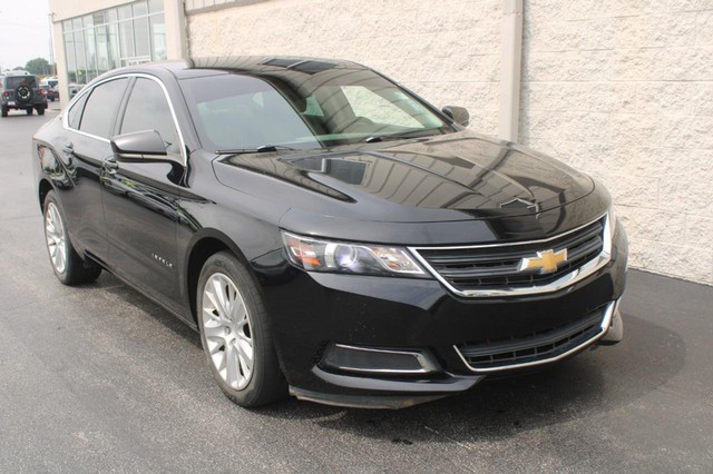 Used 2018 Chevrolet Impala 1LS with VIN 2G11Z5S30J9101618 for sale in Wood River, IL