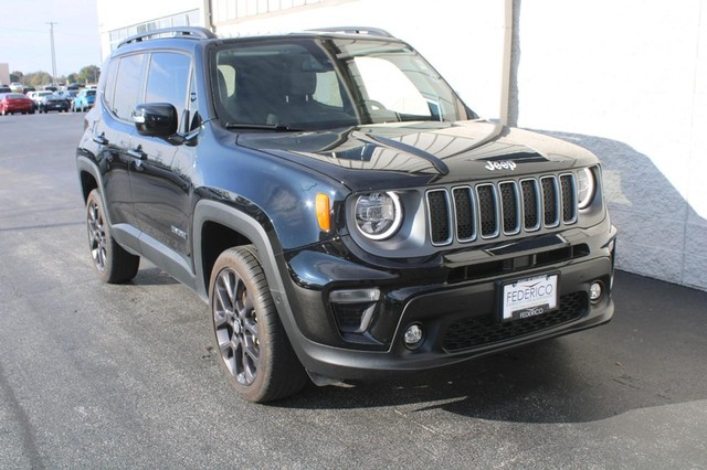 Used 2023 Jeep Renegade Limited with VIN ZACNJDD15PPP42859 for sale in Wood River, IL