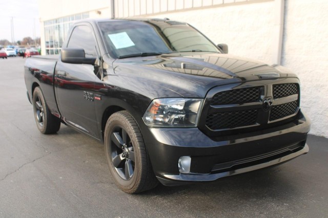 Used 2016 RAM Ram 1500 Pickup Express with VIN 3C6JR6AT9GG217193 for sale in Wood River, IL