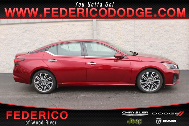 2023 Nissan Altima 2.5 SL at Federico Chrysler Dodge Jeep Ram in Wood River IL