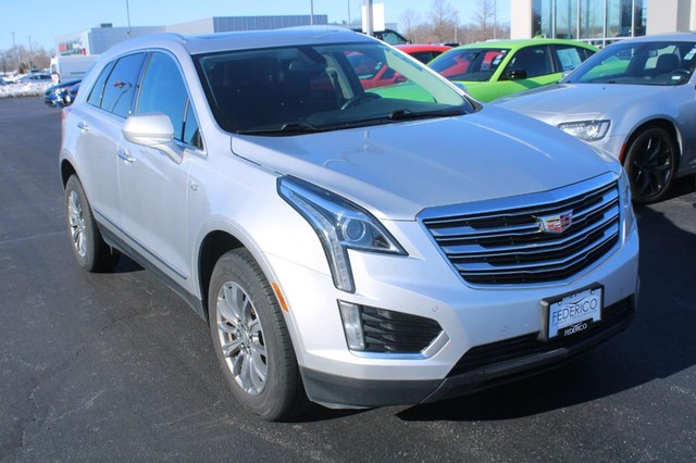 Used 2017 Cadillac XT5 Luxury with VIN 1GYKNBRS2HZ217352 for sale in Wood River, IL