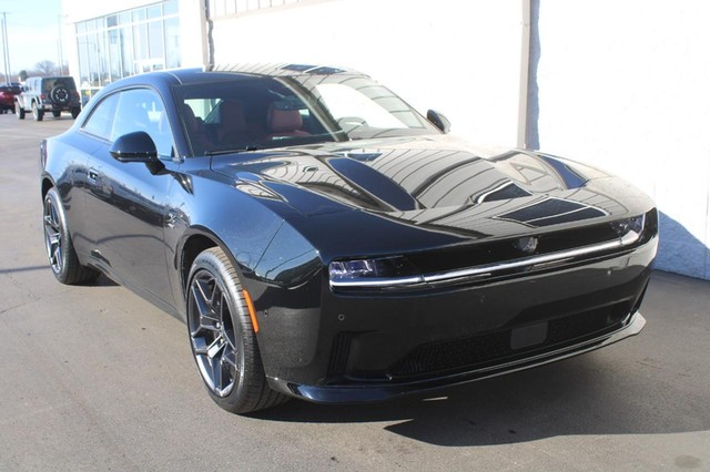 Used 2024 Dodge Charger Daytona R/T with VIN 2C3CDBCK0RR208381 for sale in Wood River, IL