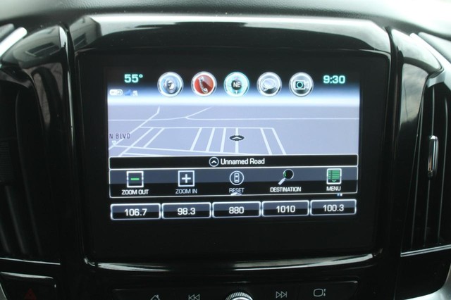 Chevrolet Traverse Vehicle Full-screen Gallery Image 19