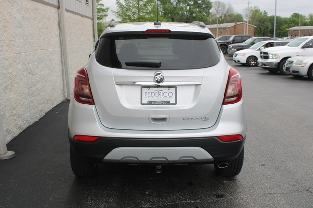 Buick Encore Vehicle Full-screen Gallery Image 04