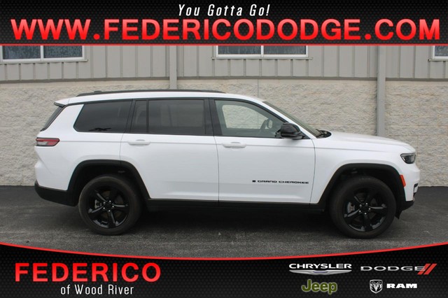 2022 Jeep Grand Cherokee L 4WD Altitude at Federico Chrysler Dodge Jeep Ram in Wood River IL