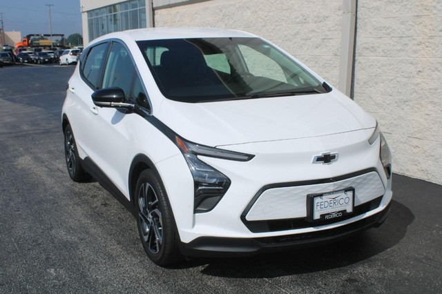 Used 2023 Chevrolet Bolt EV 2LT with VIN 1G1FX6S0XP4192142 for sale in Wood River, IL
