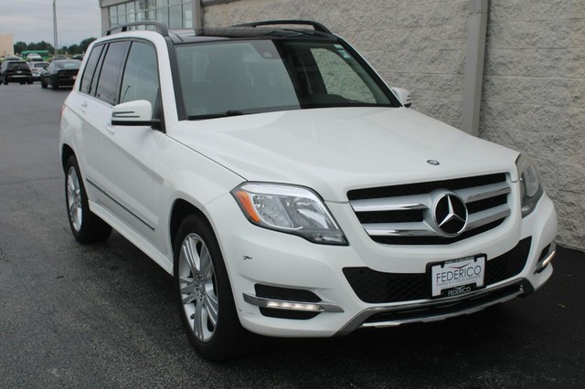 Used 2015 Mercedes-Benz GLK-Class GLK350 with VIN WDCGG8JB8FG438414 for sale in Wood River, IL
