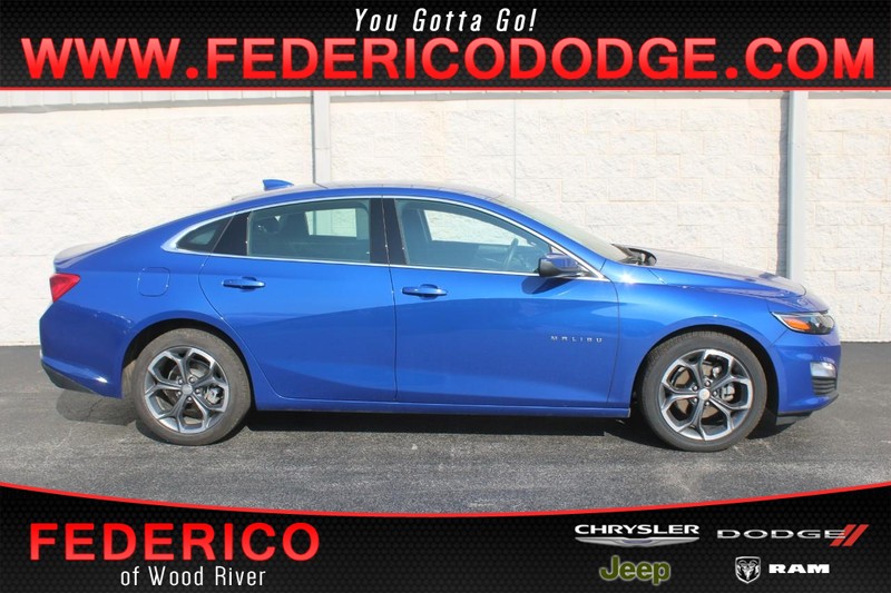 Chevrolet Malibu Vehicle Full-screen Gallery Image 01