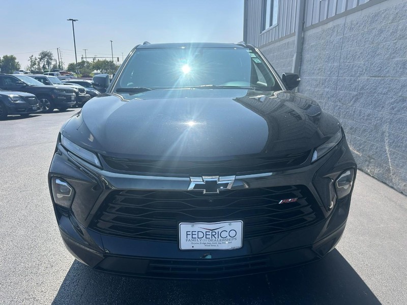 Chevrolet Blazer Vehicle Full-screen Gallery Image 09