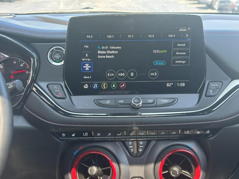 Chevrolet Blazer Vehicle Full-screen Gallery Image 14