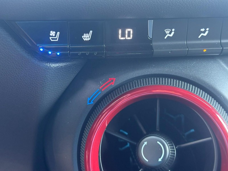 Chevrolet Blazer Vehicle Full-screen Gallery Image 24