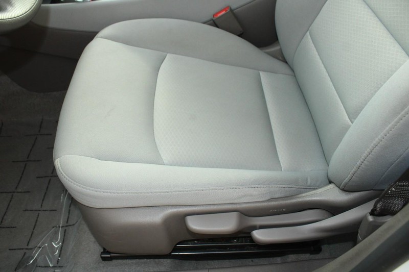 Chevrolet Malibu Vehicle Full-screen Gallery Image 15