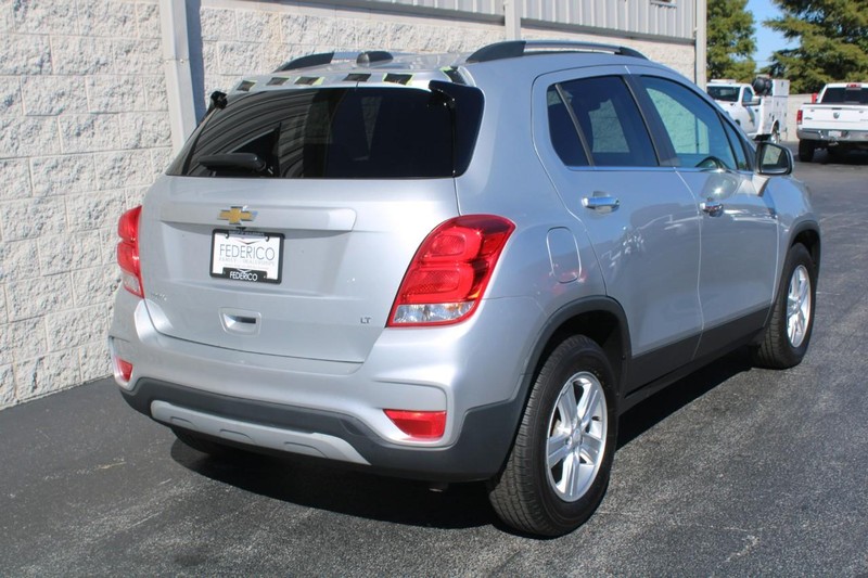 Chevrolet Trax Vehicle Full-screen Gallery Image 03