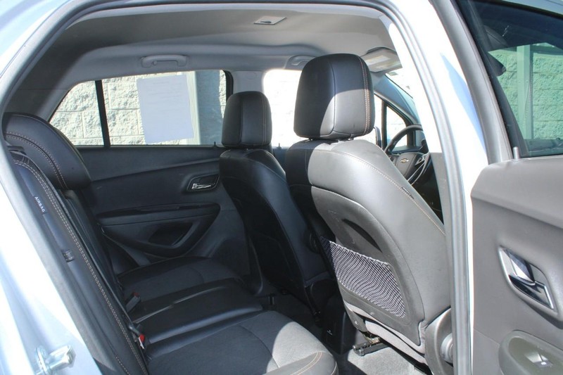 Chevrolet Trax Vehicle Full-screen Gallery Image 09