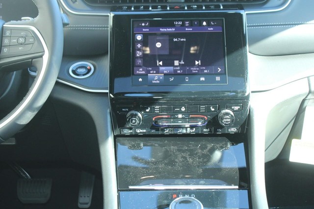 2025 Jeep Grand Cherokee Altitude - Photo 11