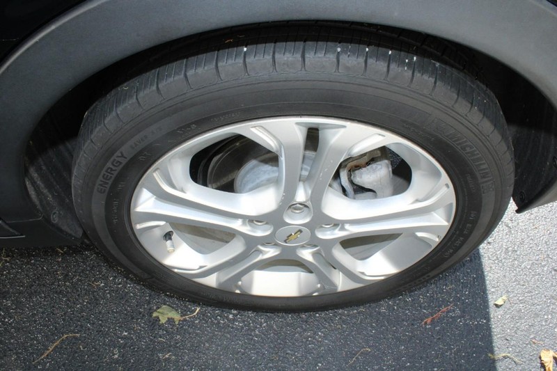 Chevrolet Bolt EV Vehicle Full-screen Gallery Image 07