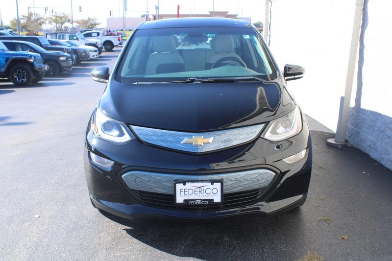 Chevrolet Bolt EV Vehicle Full-screen Gallery Image 08