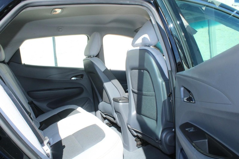 Chevrolet Bolt EV Vehicle Full-screen Gallery Image 09
