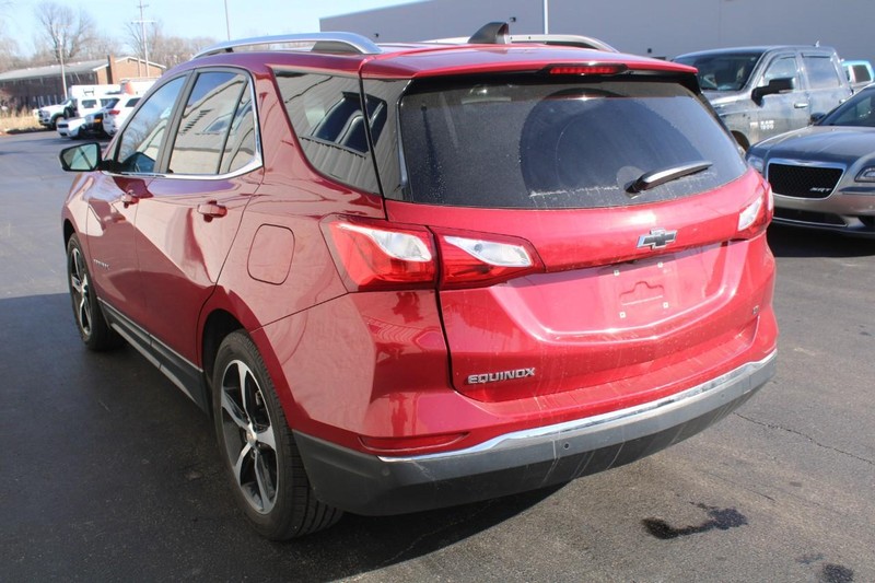 Chevrolet Equinox Vehicle Full-screen Gallery Image 05