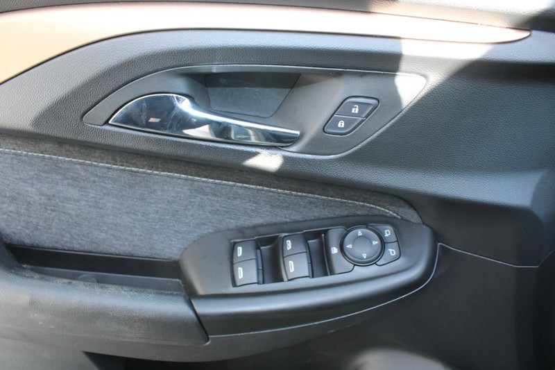 Chevrolet TrailBlazer Vehicle Full-screen Gallery Image 14